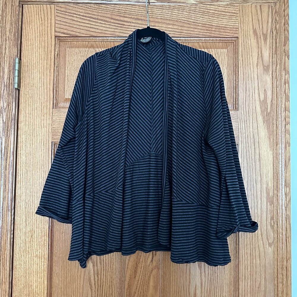 Causal Studio Open Front Striped Cardigan
